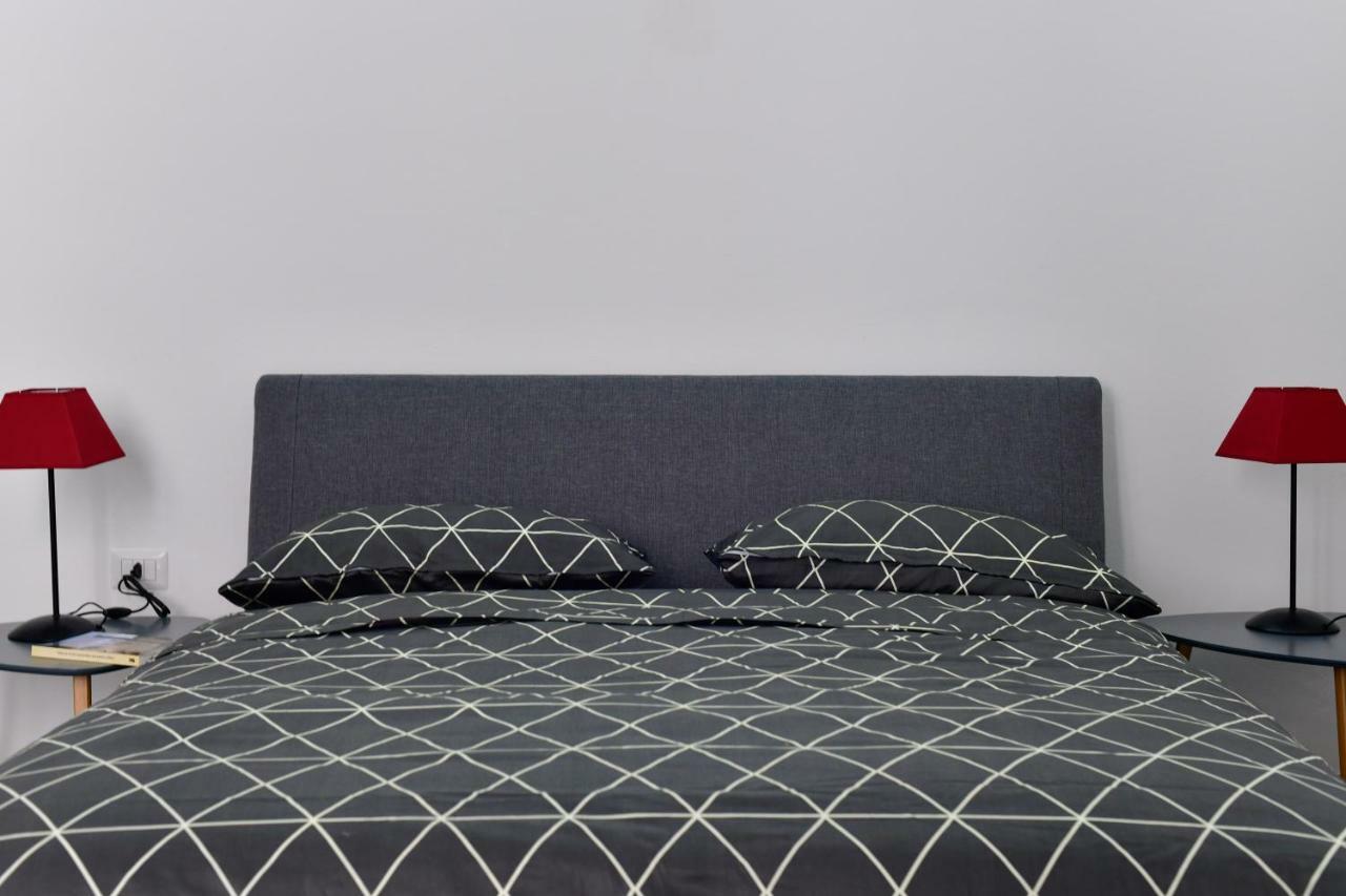 Casa Cavour - Luxury Apartment Sassari Buitenkant foto