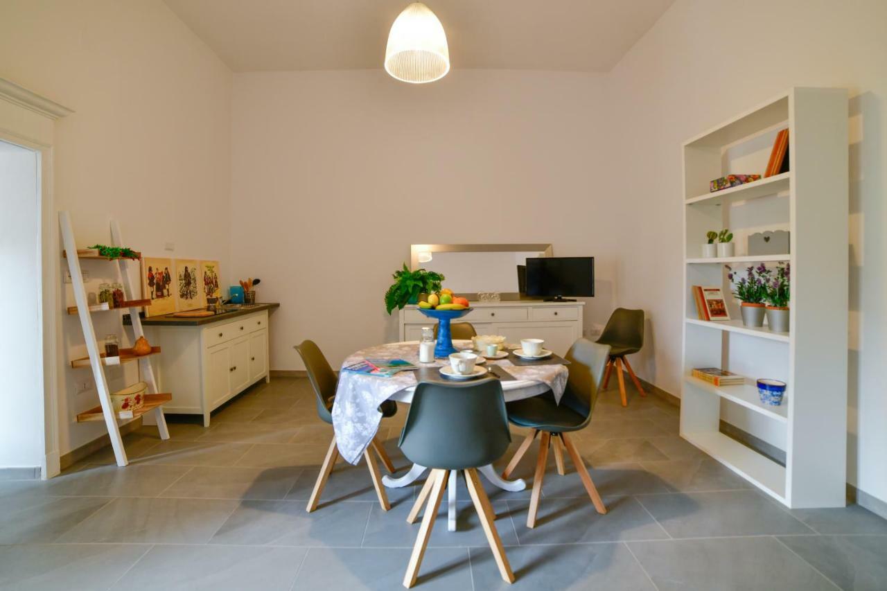 Casa Cavour - Luxury Apartment Sassari Buitenkant foto