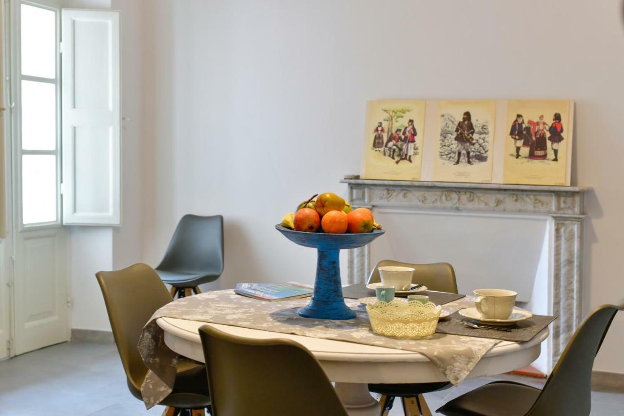 Casa Cavour - Luxury Apartment Sassari Buitenkant foto